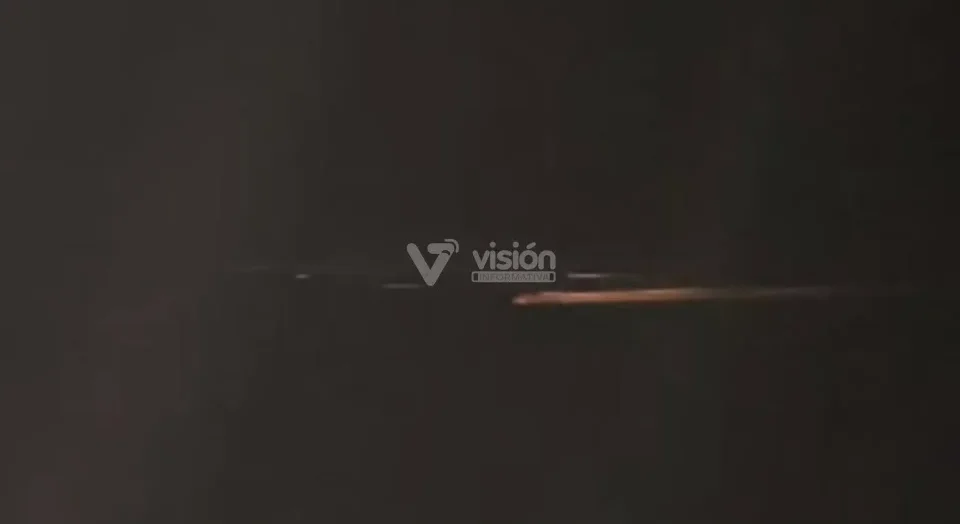 Luces no identificadas en el cielo de Nasca causan asombro entre los pobladores, quienes esperan un reporte oficial de las autoridades.