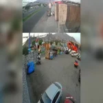 Una violenta caída de granizo dejó cuantiosos daños materiales en viviendas y vehículos.